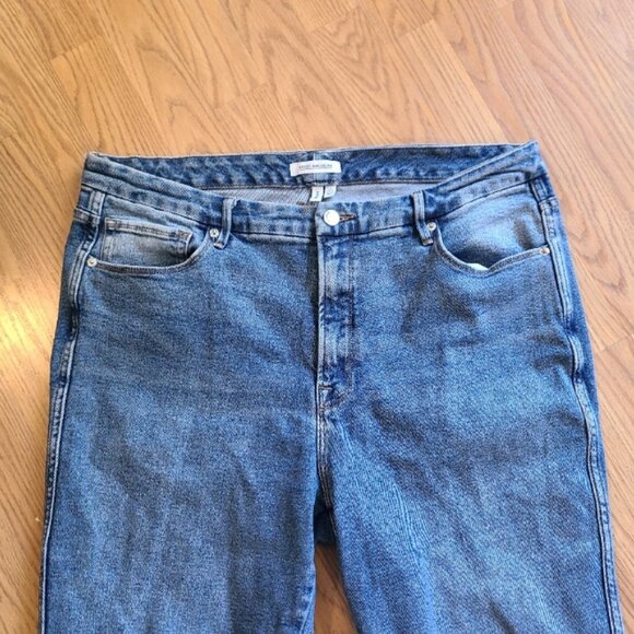 GOOD AMERICAN GOOD CURVE STRAIGHT JEANS CROPPED RAW HEM HIGH RISE STRETCH sz 16 - Picture 3 of 8